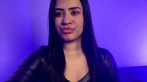 Snapshot of samyrosss6 chatting on September 2025 11:42:02 PM Samy online show from September 2025 11:42:02 PM