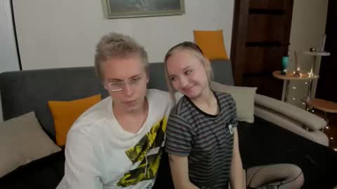 SamyScott online show from November 2025 08:48:02 AM