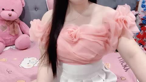 sanami_sian_ online show from April 2026 01:47:01 AM