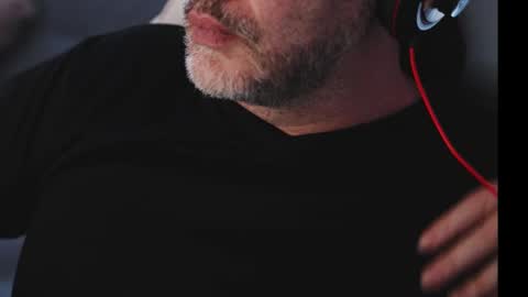 Snapshot of sanders_white chatting on February 2025 02:53:01 AM Sanders online show from February 2025 02:53:01 AM