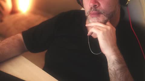 Snapshot of sanders_white chatting on March 2025 11:56:02 PM Sanders online show from March 2025 11:56:02 PM