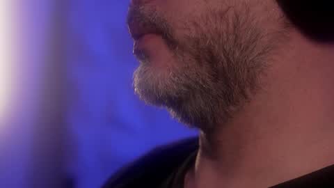 Snapshot of sanders_white chatting on October 2025 02:15:01 AM Sanders online show from October 2025 02:15:01 AM