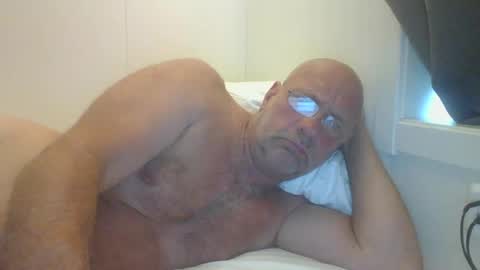 sandnesrune523 online show from July 2026 05:12:01 AM