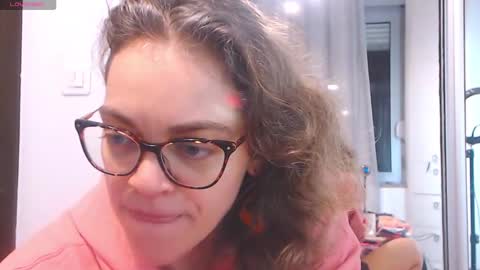 Snapshot of sandra10031989 chatting on January 2025 05:41:01 PM Sandra online show from January 2025 05:41:01 PM