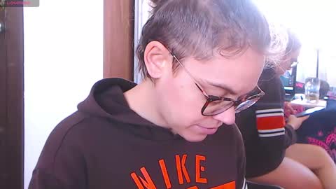 Snapshot of sandra10031989 chatting on February 2025 02:23:02 PM Sandra online show from February 2025 02:23:02 PM