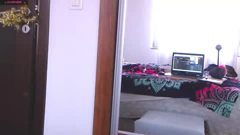 Snapshot of sandra10031989 chatting on March 2025 02:44:02 PM Sandra online show from March 2025 02:44:02 PM