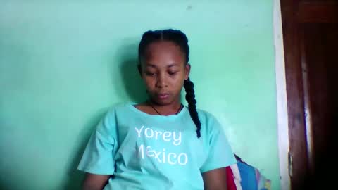sandra1253099 online show from May 2026 05:45:01 AM