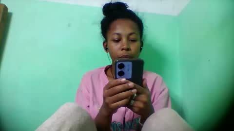 sandra1253099 online show from May 2026 07:47:01 AM