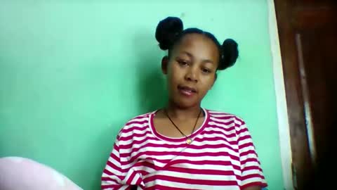 sandra1253099 online show from May 2026 05:49:01 AM