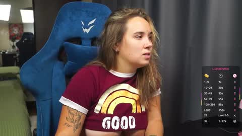 Snapshot of sandra_sww chatting on November 2025 06:58:02 AM sandra sw and bigmen Give our more pleasurePVT IS OPEN online show from November 2025 06:58:02 AM