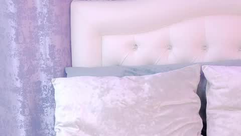 Sandra online show from April 2026 10:32:01 AM