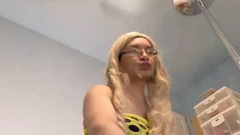 Snapshot of sandrasaa chatting on February 2026 09:05:01 AM Sandra online show from February 2026 09:05:01 AM