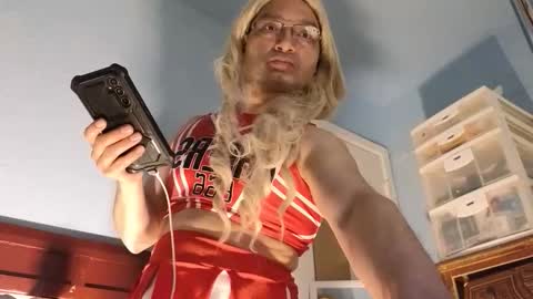 Sandra online show from May 2026 09:17:01 AM