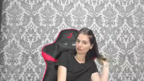 SandraxRay online show from June 2026 10:31:01 AM