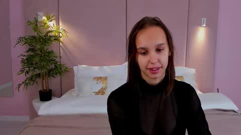 San online show from September 2025 03:06:02 AM