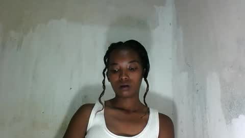 sandrine718 online show from May 2026 06:20:01 AM