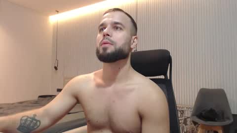 DeAlex online show from November 2025 10:25:01 AM