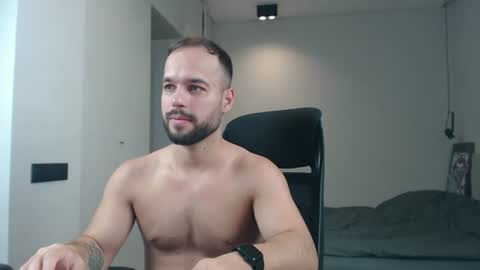 DeAlex online show from June 2026 09:14:02 AM