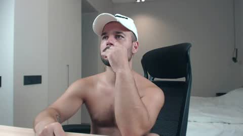 DeAlex online show from July 2026 07:29:02 PM