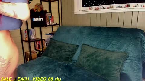 Snapshot of sandy_chris chatting on February 2025 02:53:01 PM Sandy and Chris online show from February 2025 02:53:01 PM