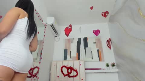 SAM  online show from February 2025 12:36:01 PM