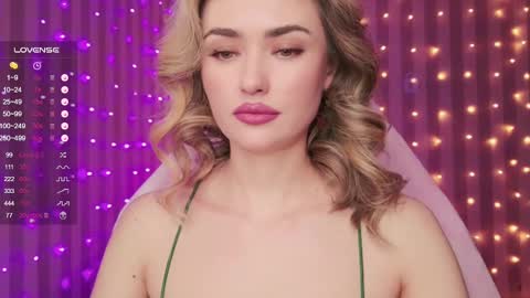 Sandy online show from February 2025 07:38:02 AM