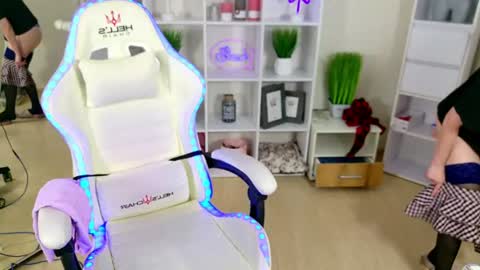 sandyways online show from July 2026 01:31:01 PM