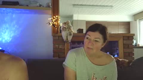 Snapshot of sanroom chatting on November 2025 08:39:02 AM sanroom online show from November 2025 08:39:02 AM