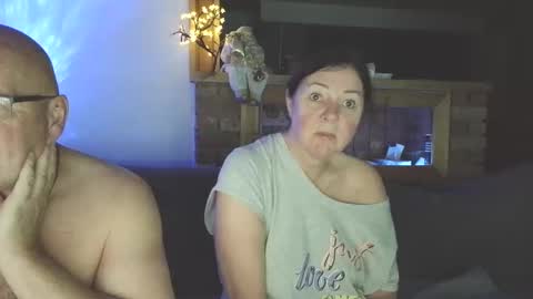 Snapshot of sanroom chatting on November 2025 04:27:01 PM sanroom online show from November 2025 04:27:01 PM