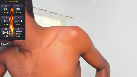 Snapshot of santi_brown1 chatting on March 2025 09:59:01 PM Santibrown online show from March 2025 09:59:01 PM