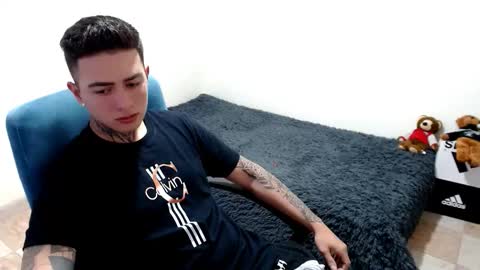 santi_ss online show from October 2025 01:06:01 AM