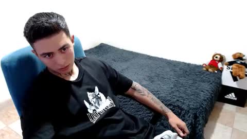 santi_ss online show from October 2025 12:55:01 AM