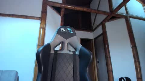 santi_twink19 online show from February 2026 09:13:02 AM