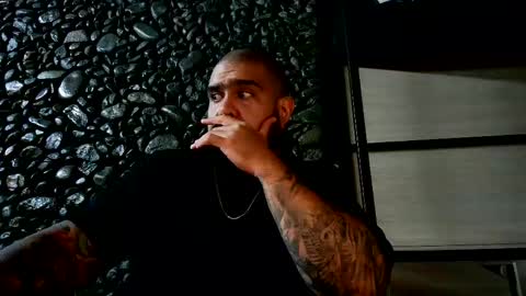 Santino online show from October 2025 05:26:02 AM