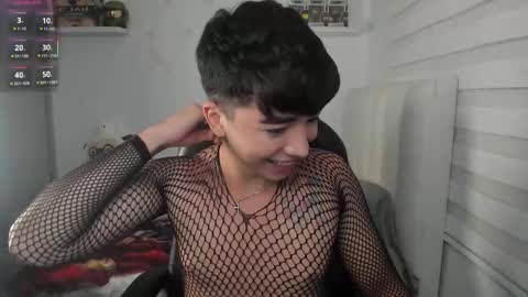 Mr. Santiago online show from March 2026 01:37:01 PM