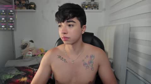 Mr. Santiago online show from March 2026 01:26:01 PM