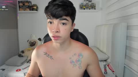 Mr. Santiago online show from April 2026 01:49:02 PM
