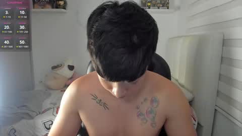 Mr. Santiago online show from May 2026 01:52:01 PM