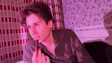 Snapshot of sapph1res chatting on February 2026 03:54:01 PM sapph1res online show from February 2026 03:54:01 PM