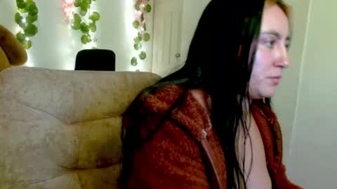 Snapshot of sara961991 chatting on May 2026 02:46:02 PM sara961991 online show from May 2026 02:46:02 PM
