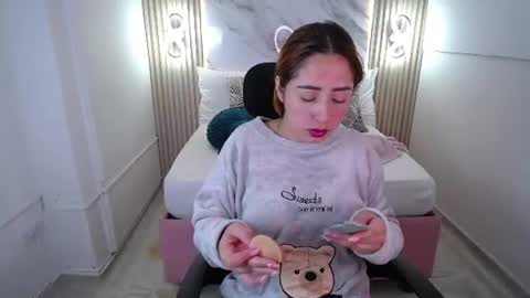 Sara... online show from July 2026 05:38:01 AM