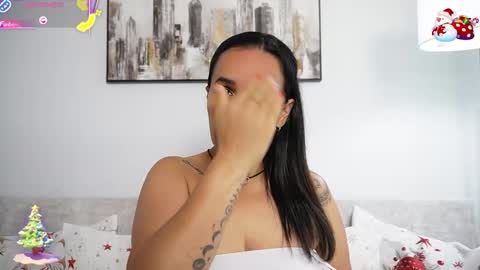 Snapshot of sara_charmy chatting on December 2025 10:44:02 AM online show from December 2025 10:44:02 AM