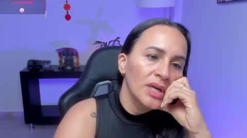 Snapshot of sara_charmy chatting on June 2026 12:22:01 PM online show from June 2026 12:22:01 PM