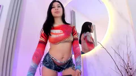 YENIFER  online show from March 2025 06:43:01 AM