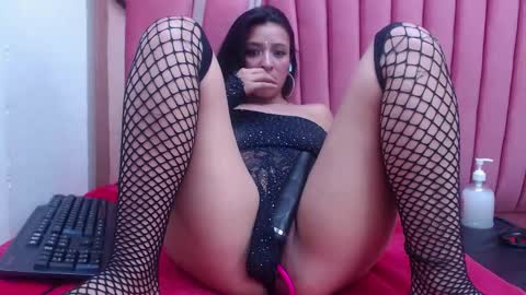 sara_honny online show from September 2025 04:01:02 PM
