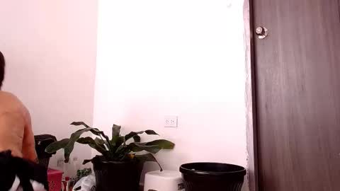 Snapshot of sara_johnson__ chatting on November 2025 07:10:01 PM sara_johnson__ online show from November 2025 07:10:01 PM