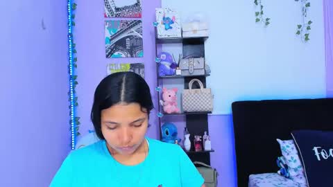 Sara Mendez online show from March 2025 04:33:02 PM