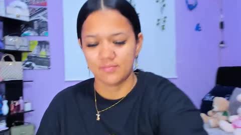 Sara Mendez online show from March 2025 11:15:01 PM