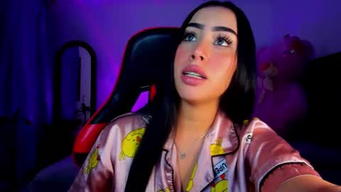 Snapshot of sara_stone03 chatting on January 2025 04:22:02 AM sara_stone03 online show from January 2025 04:22:02 AM