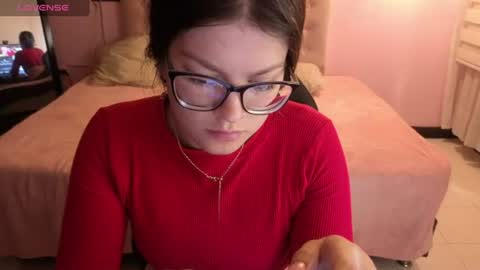 Snapshot of sara_valderrama_ chatting on July 2026 12:55:01 PM sara_valderrama_ online show from July 2026 12:55:01 PM